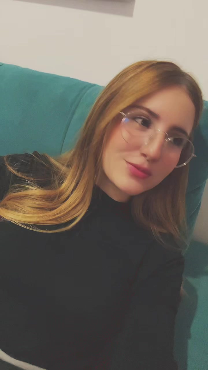 @Larissa bianchi