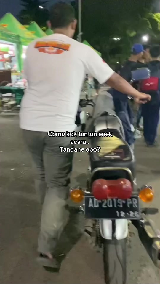 @FAJAR PAK HAJI👳🏻&zwj;♂️