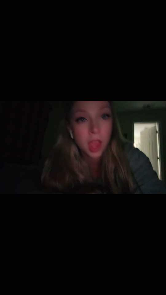 @honeydeww_95