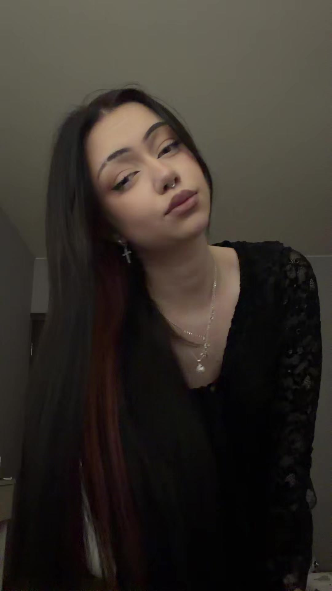 @yananavaaa