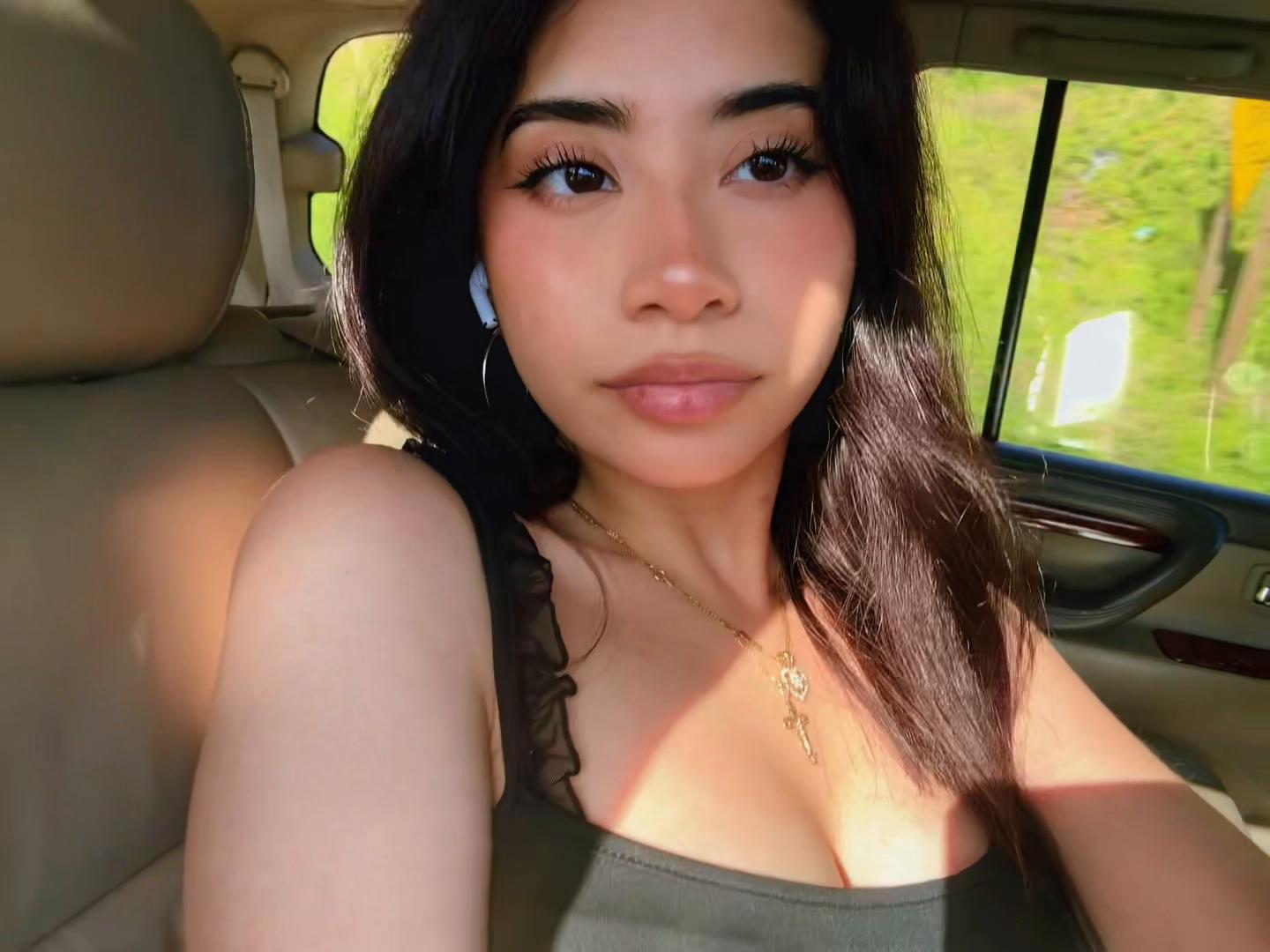 @Nini