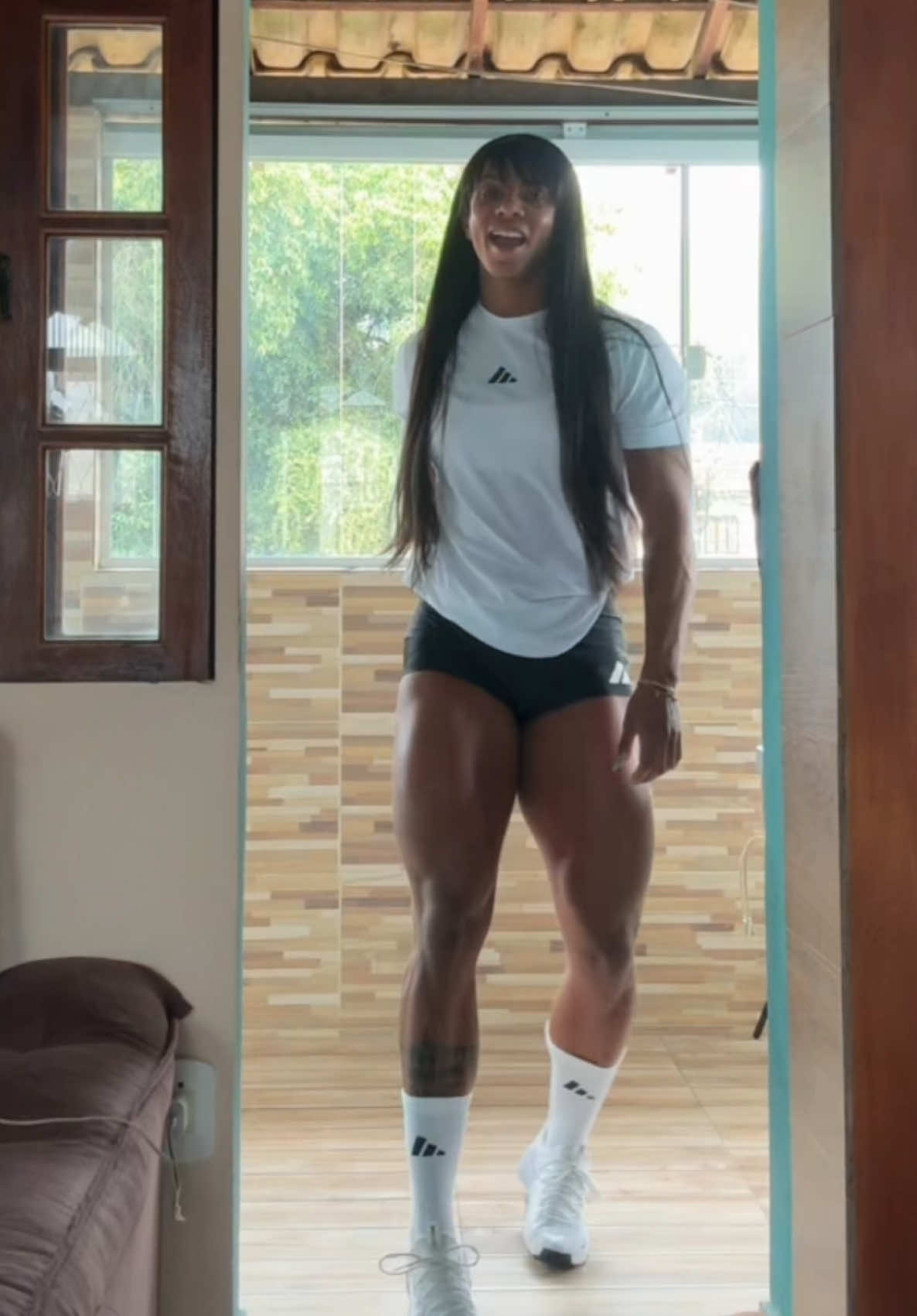@vivibrigido24