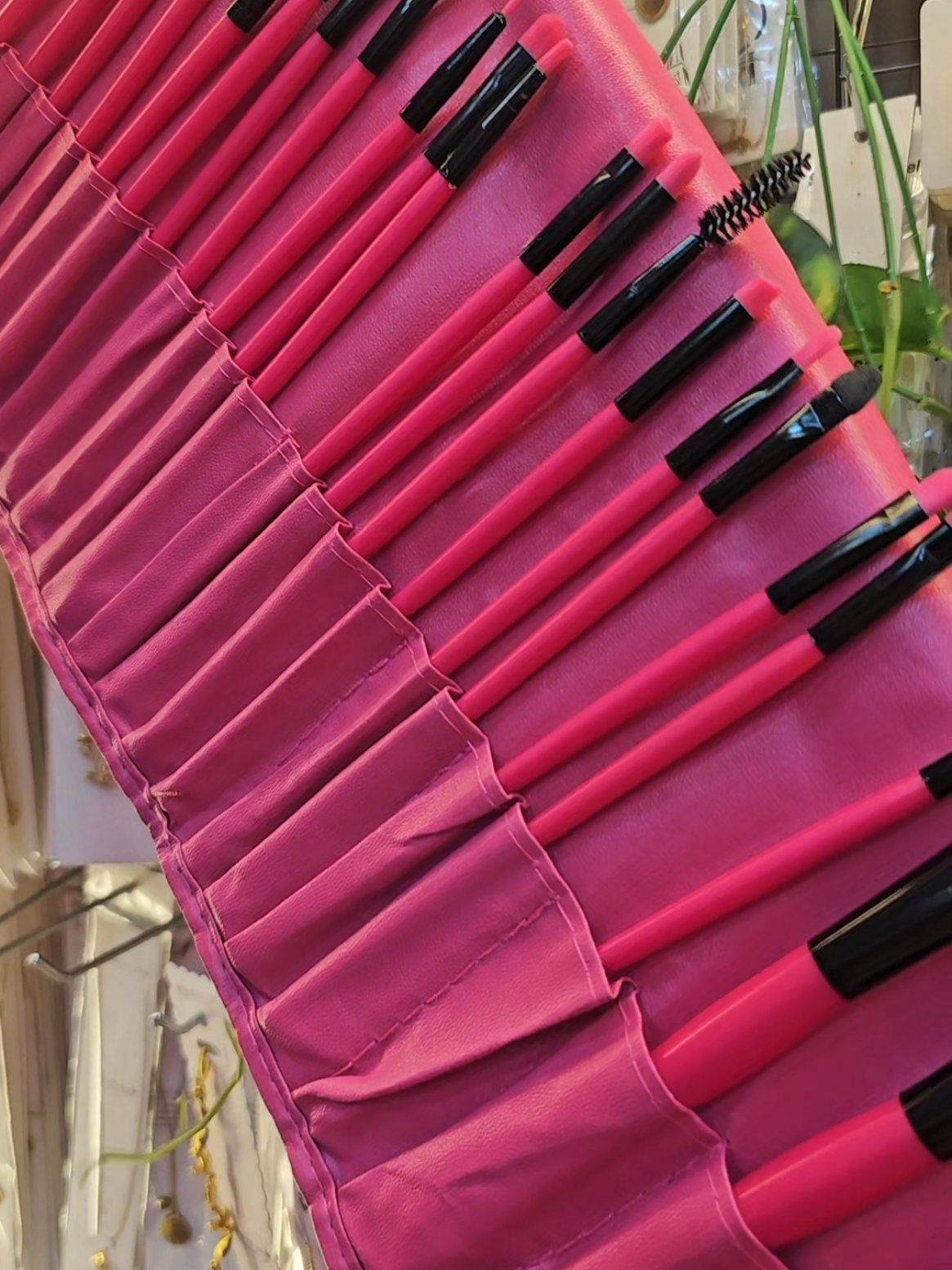 @Cometic Glam Tales