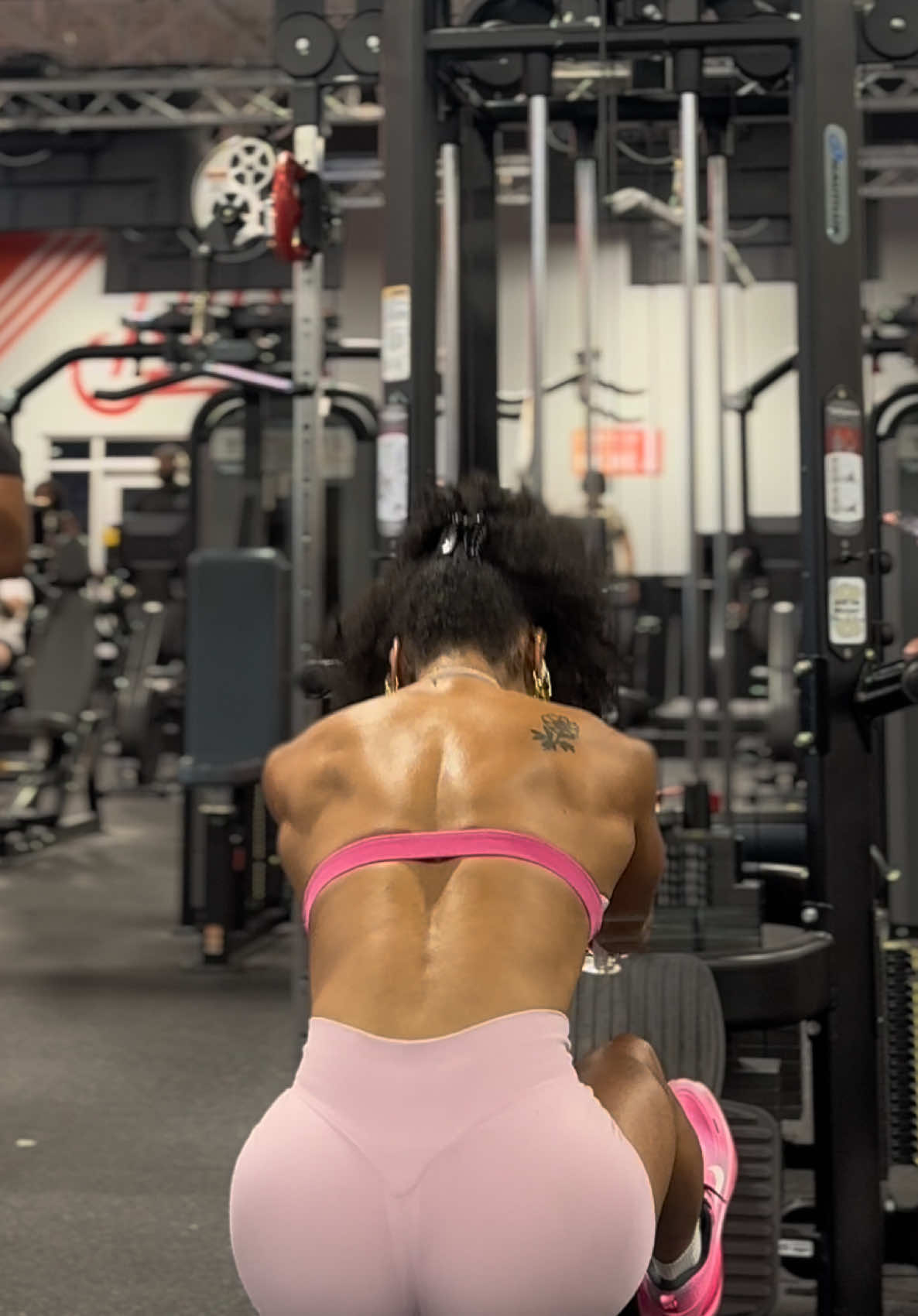 @CurlyHairToya