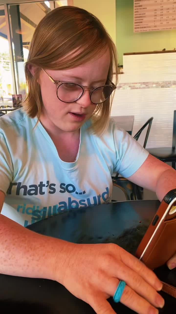 @clairetoman