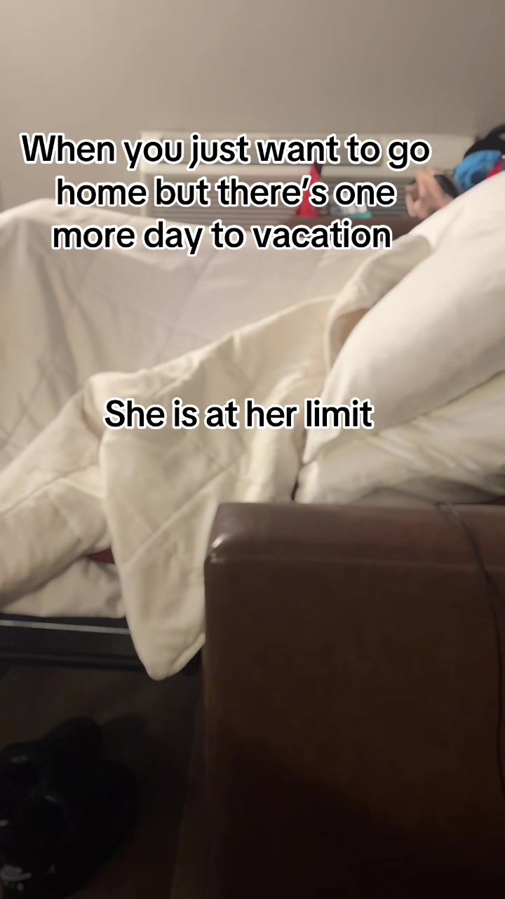 @JessicaStaysHome
