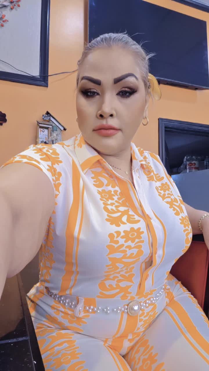 @iris lorena Diaz
