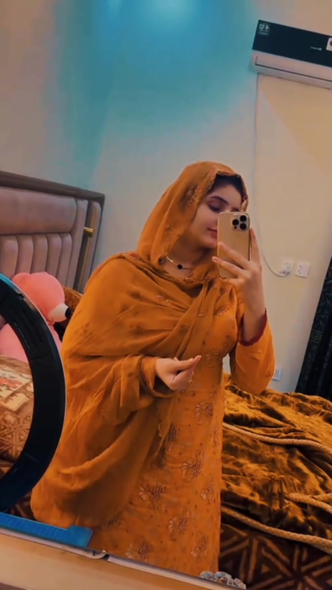 @gelamanayesha