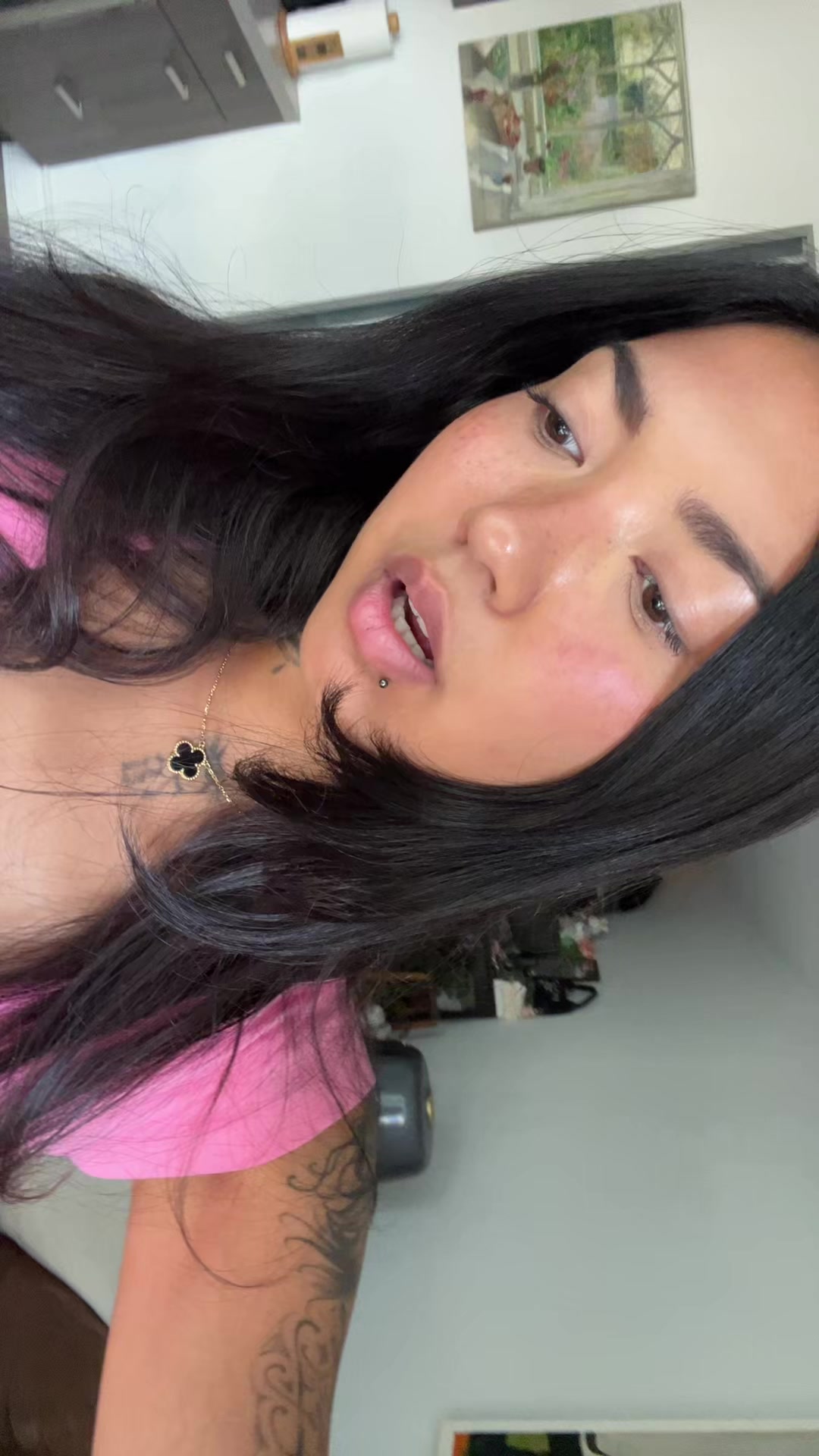 @LipBiteEmoji