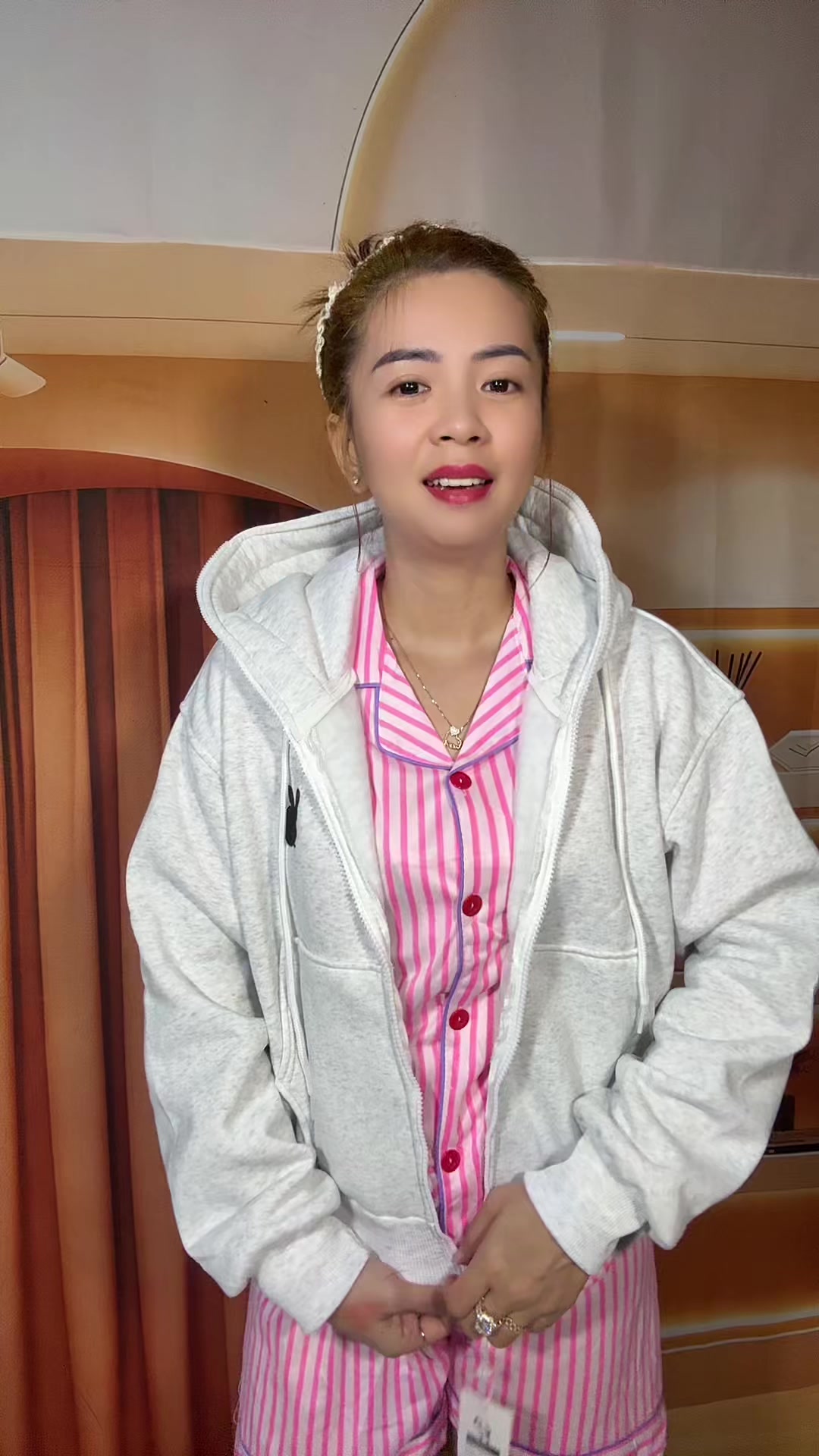 @Em Cẩm Nè