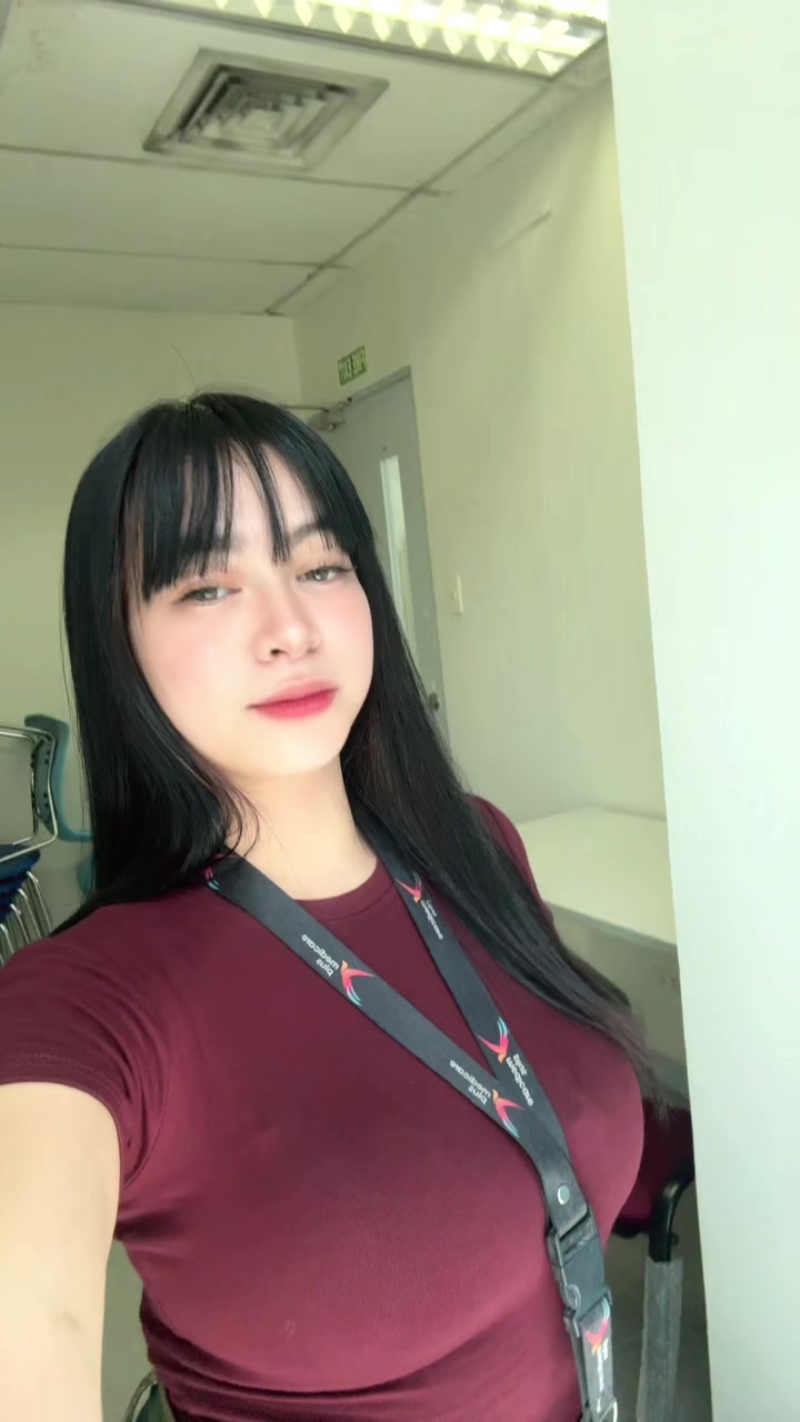 @NclsMlz