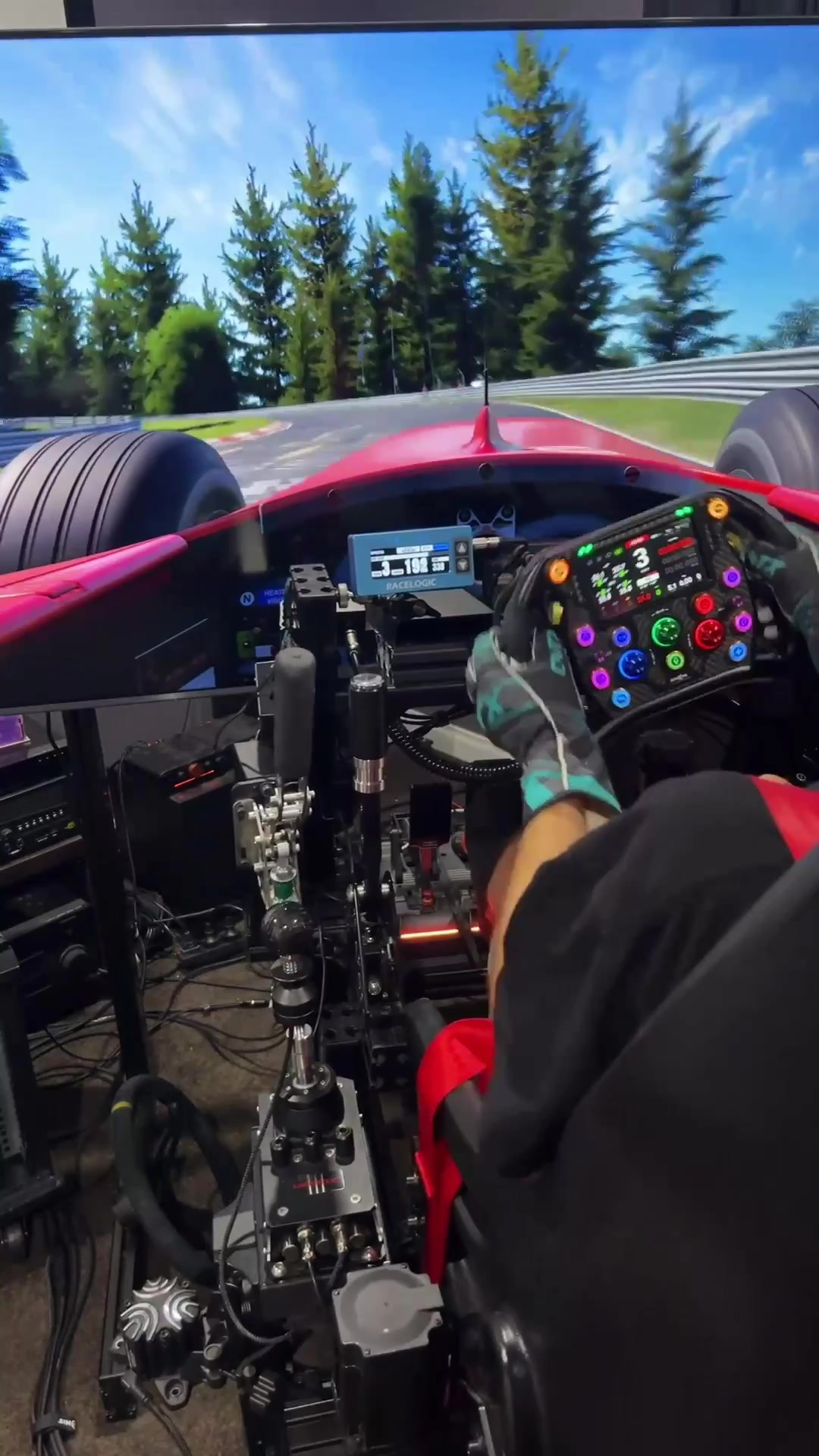 @itchie | SimRacing