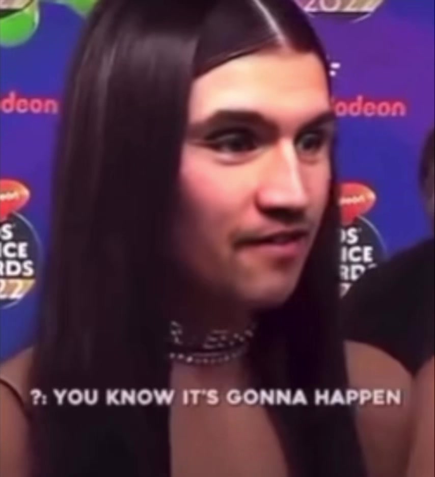 @charli fan 🤗💗