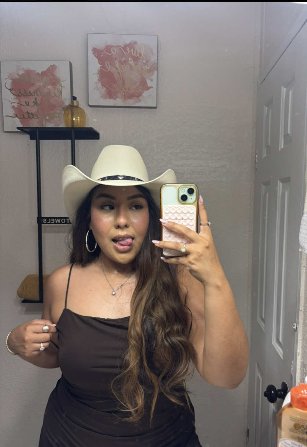 @Liz Noza