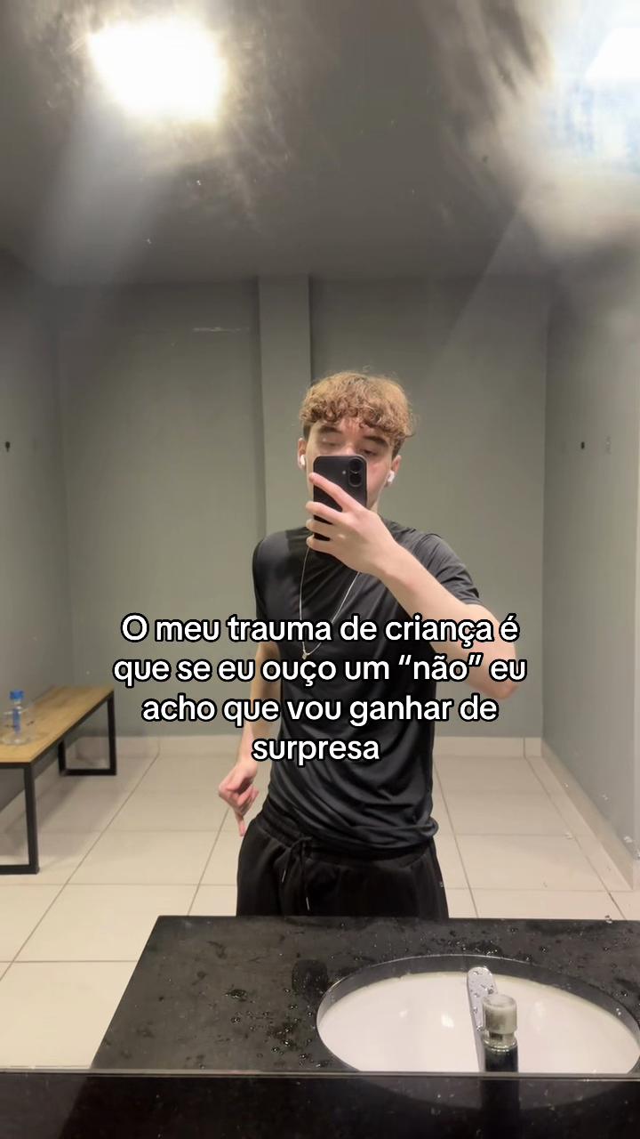 @leleo