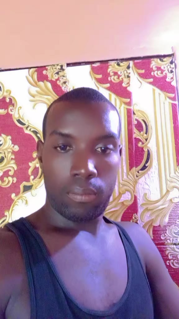 @Derval Maroon✊️