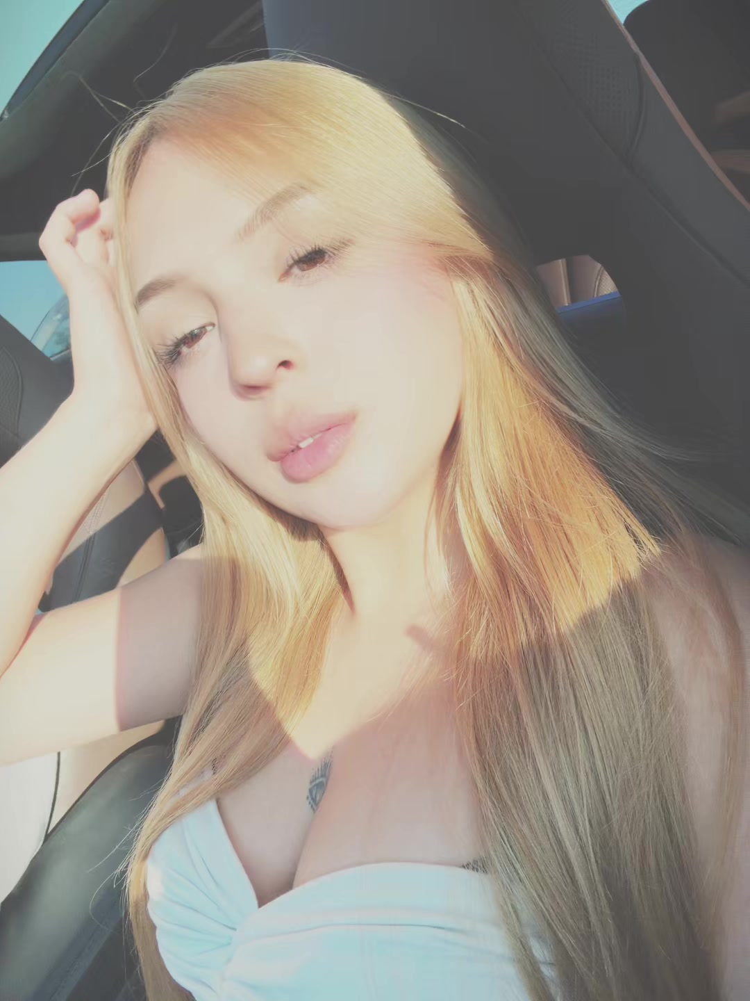 @️ ᥫ᭡𝓐𝓵𝓲𝓼