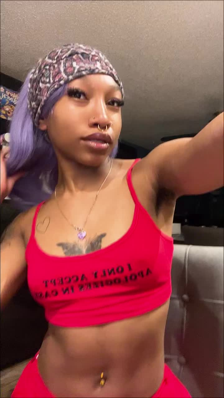 @Shyra😋😋
