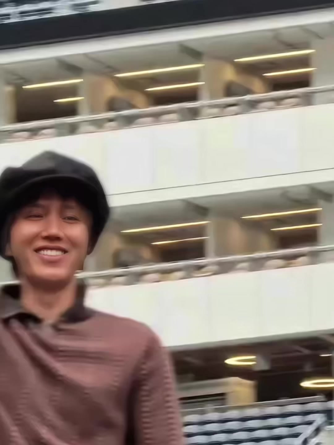 @HโกBI๐
