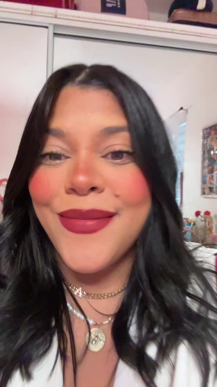 @LaIvette