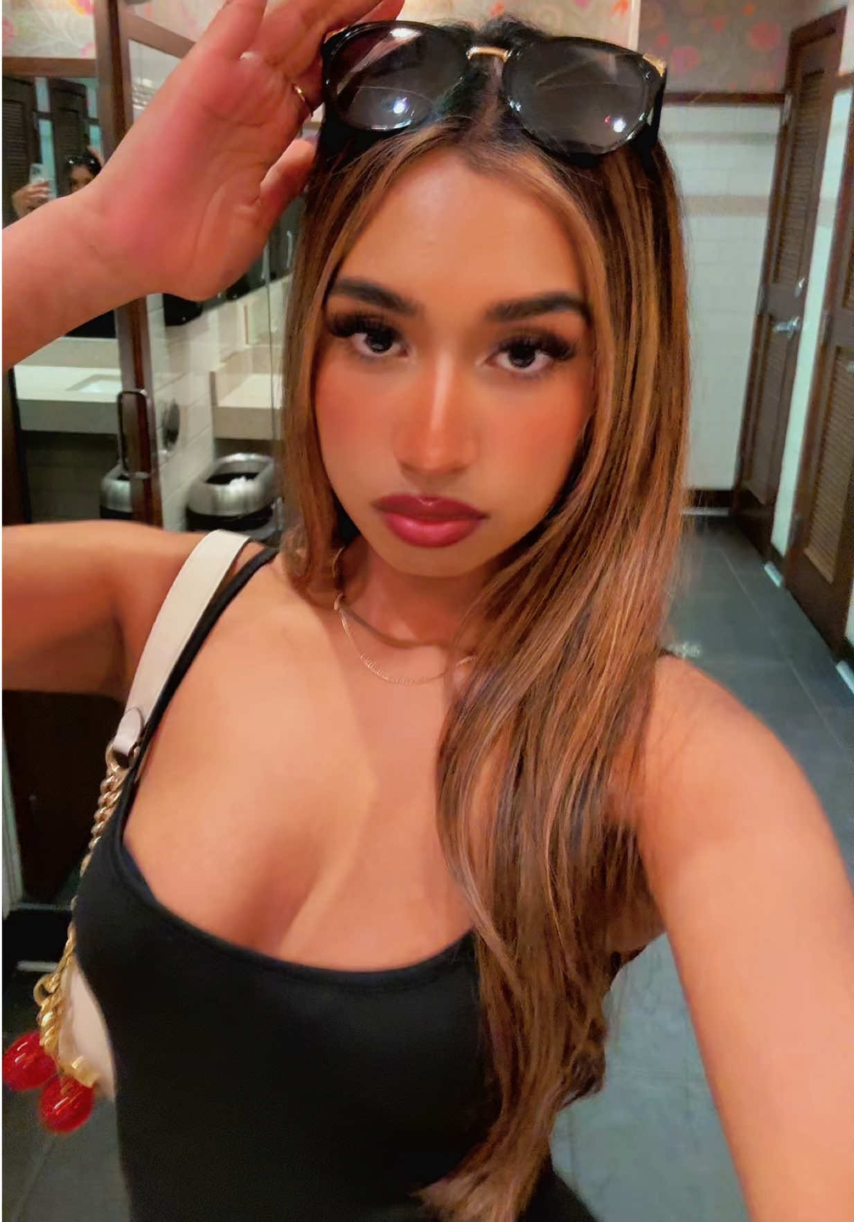 @<3