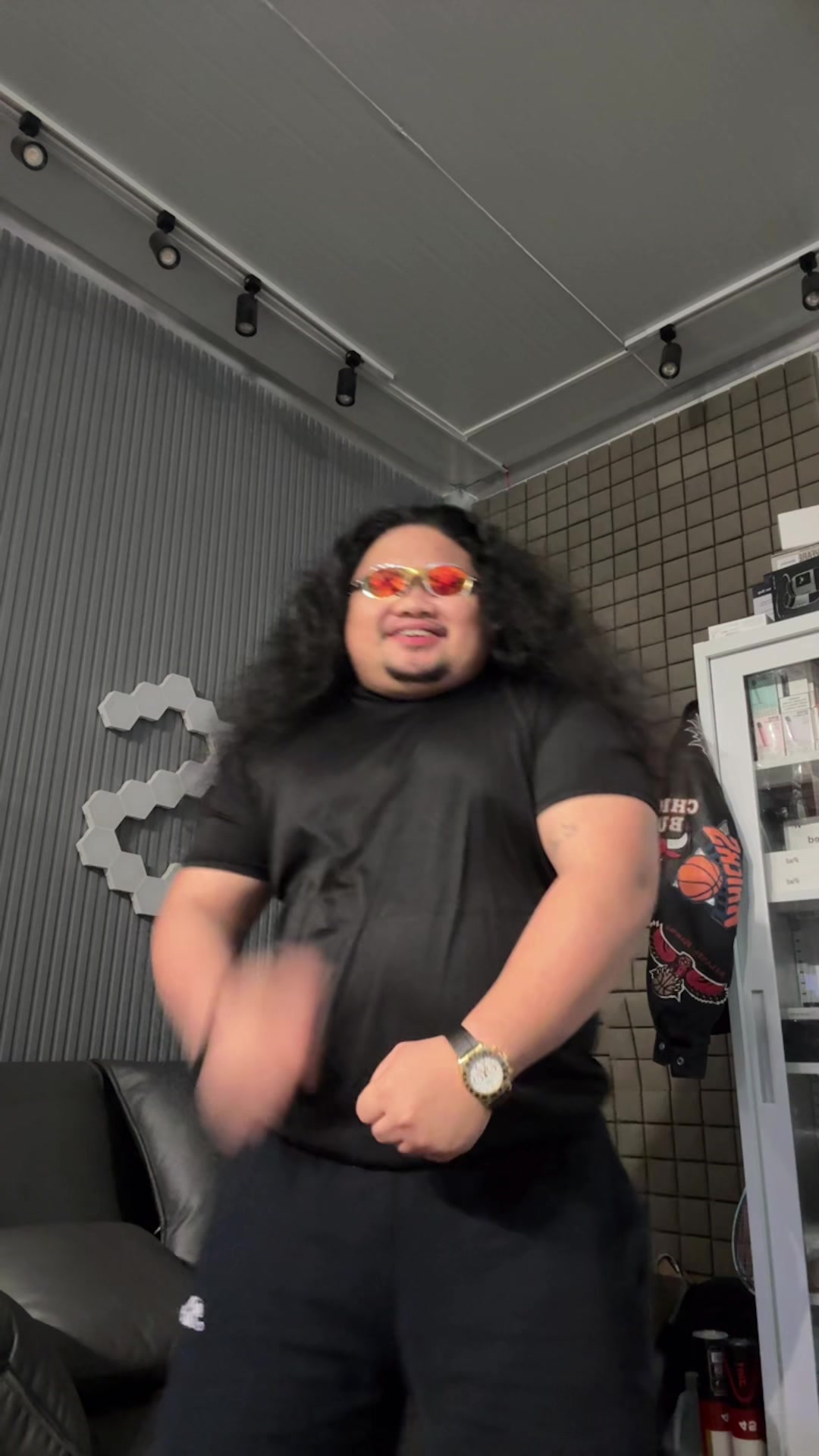 @HarshBoi🇵🇭💸