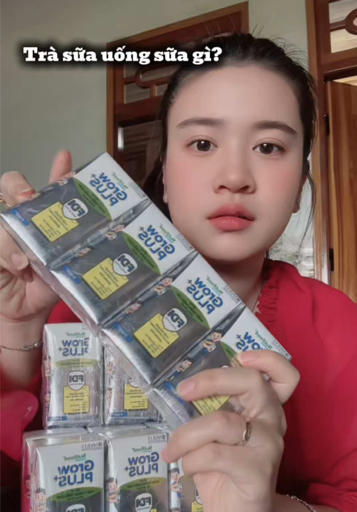@Ngọc Ngọc- Mẹ 2 c&ocirc;ng ch&uacute;a