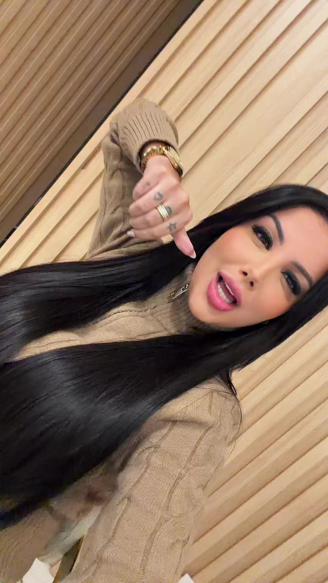 @lopesjhe_