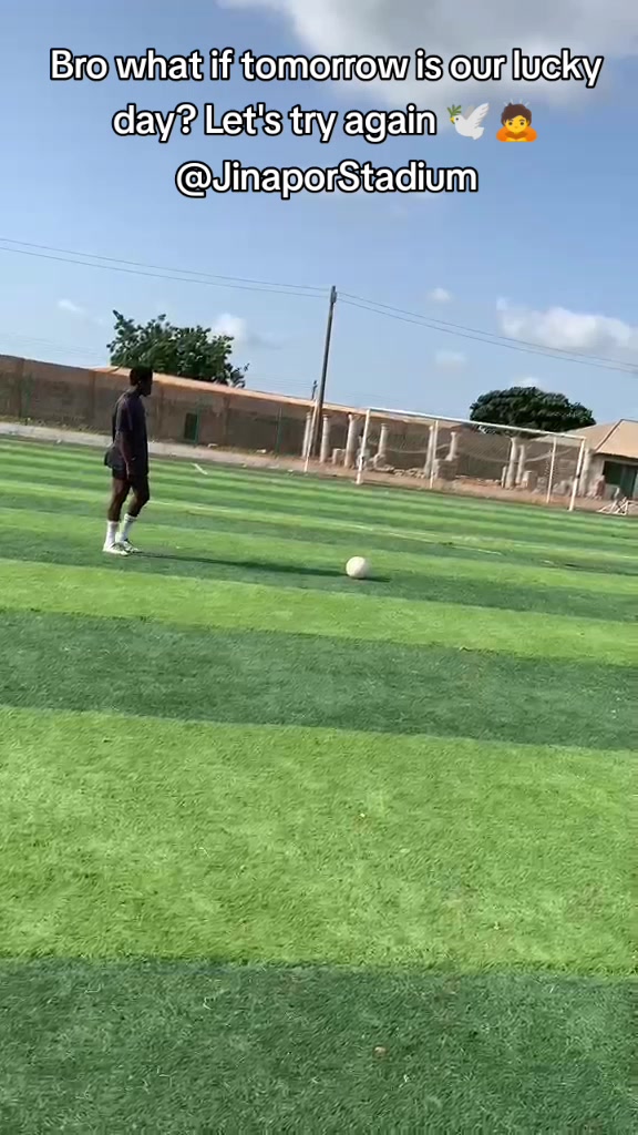 @🐢AKYEKYEDE3 NANTE3 🐢