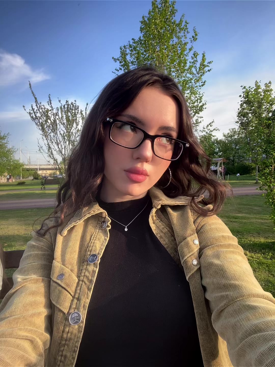 @╋━