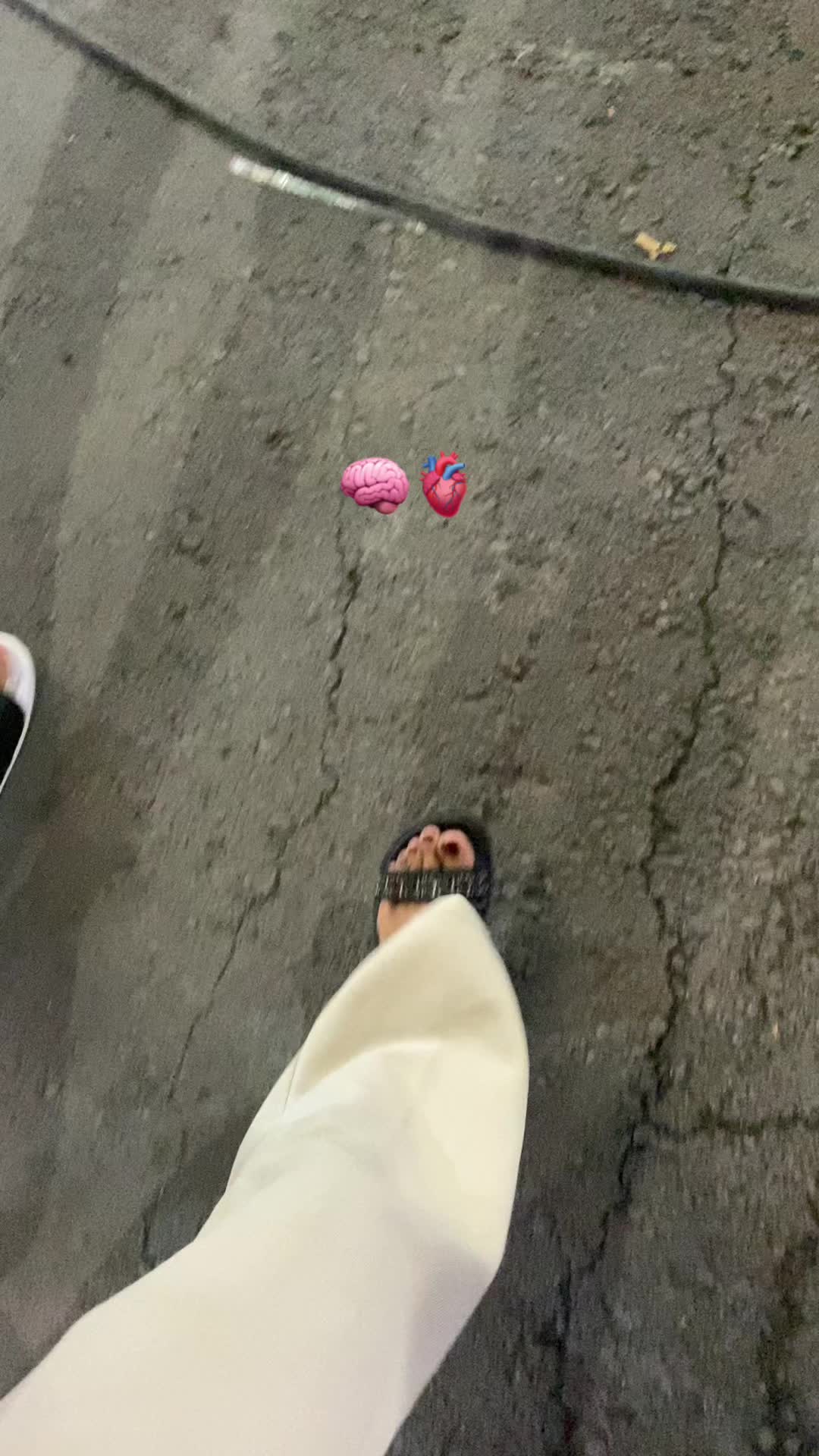 @Jhnvraaa