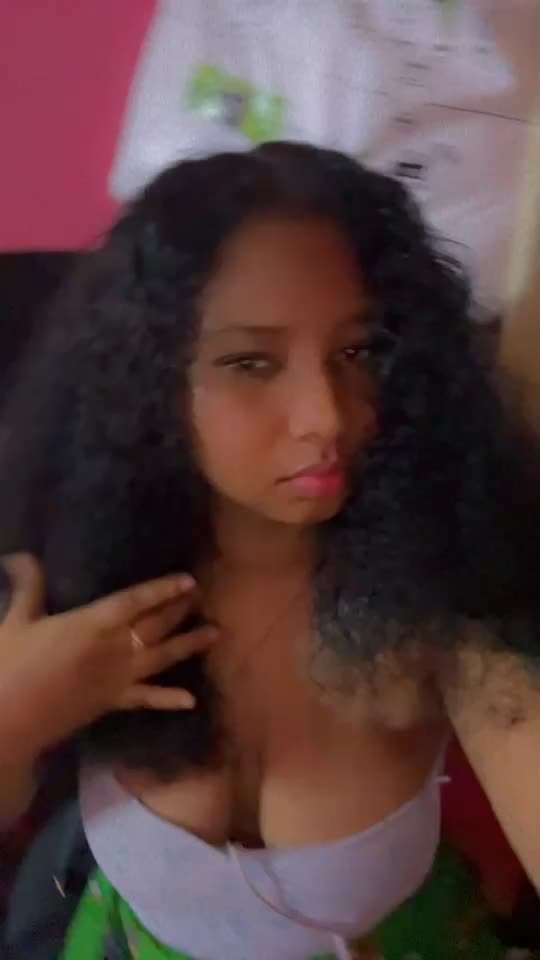@MariahWilliams