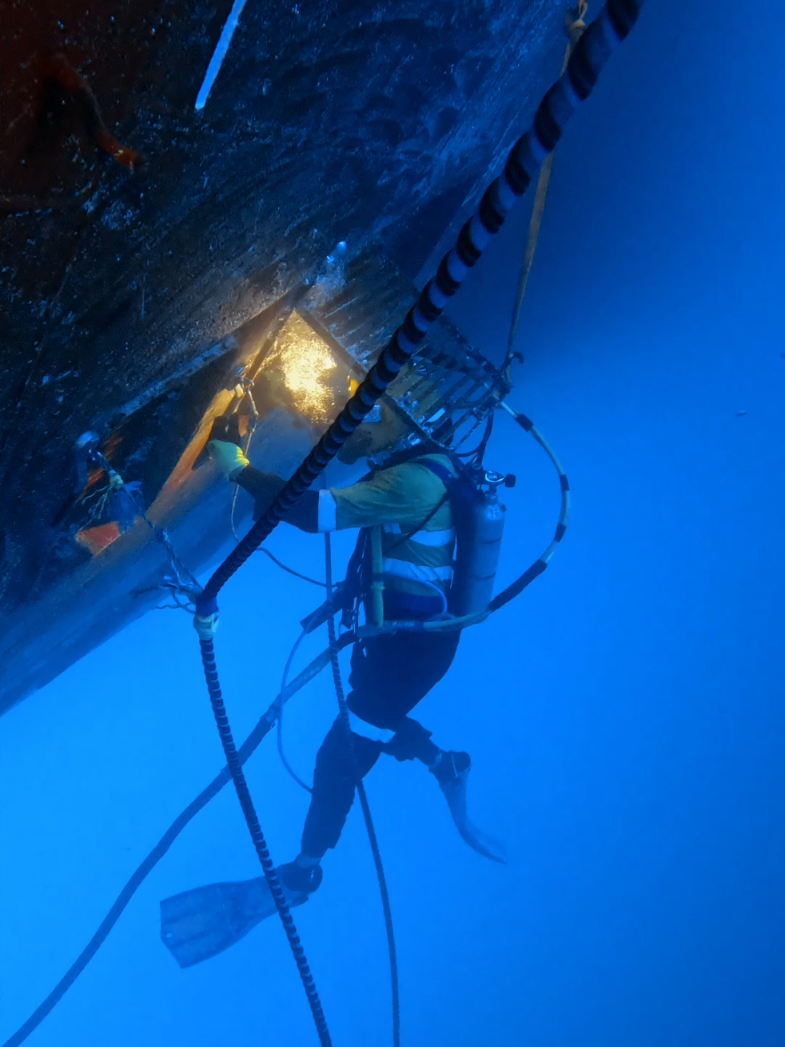 @auscomdiver
