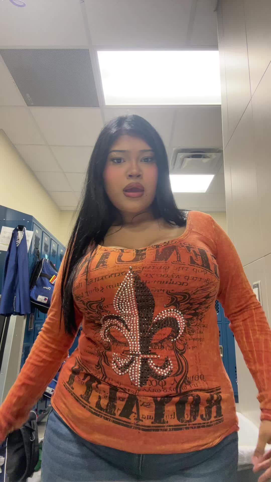 @playboypoopp