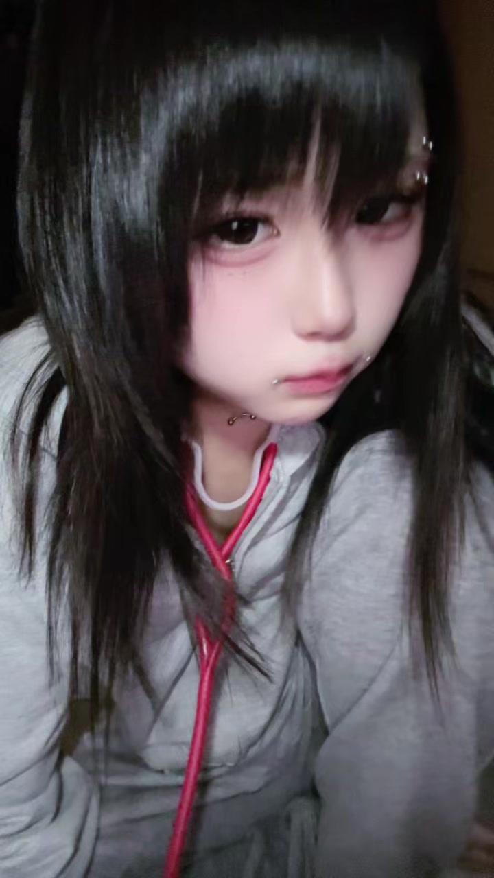 @ななみ なな