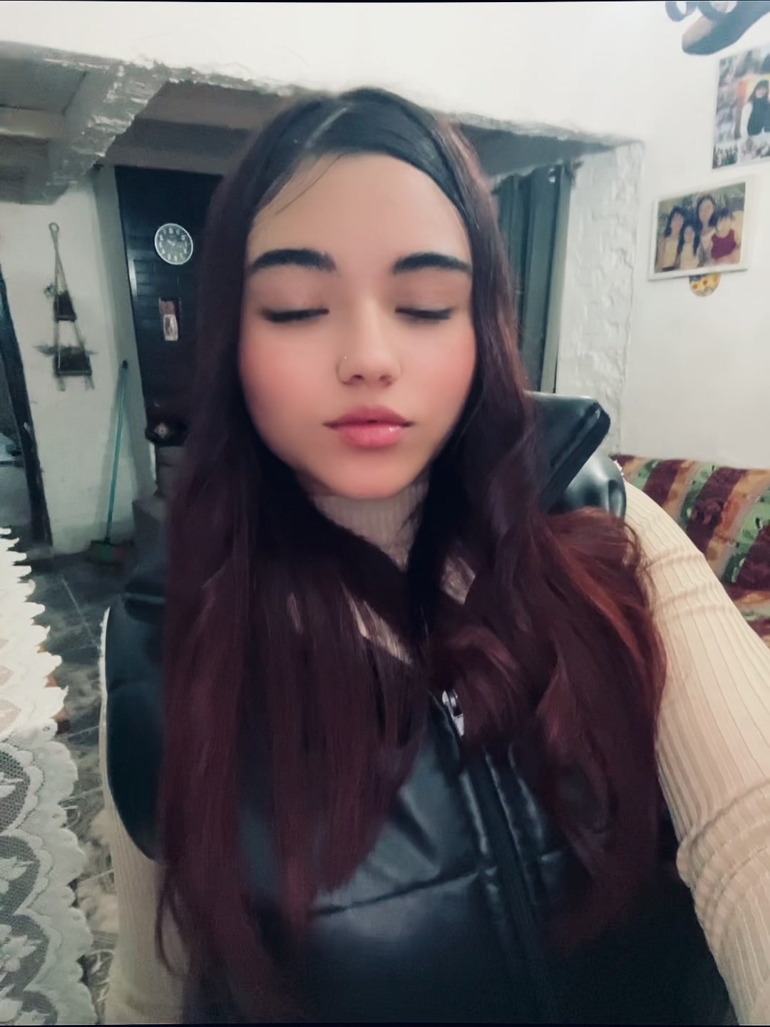 @V.M🦋