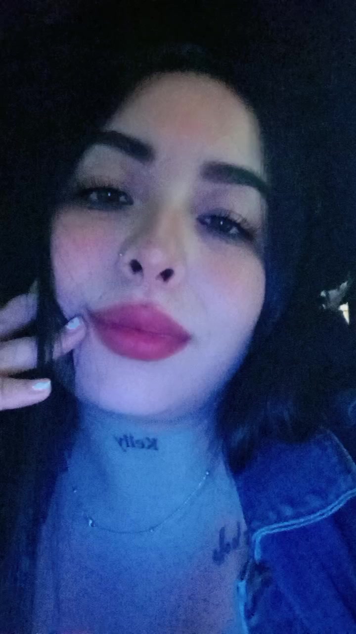 @LUCIA ALV🩵