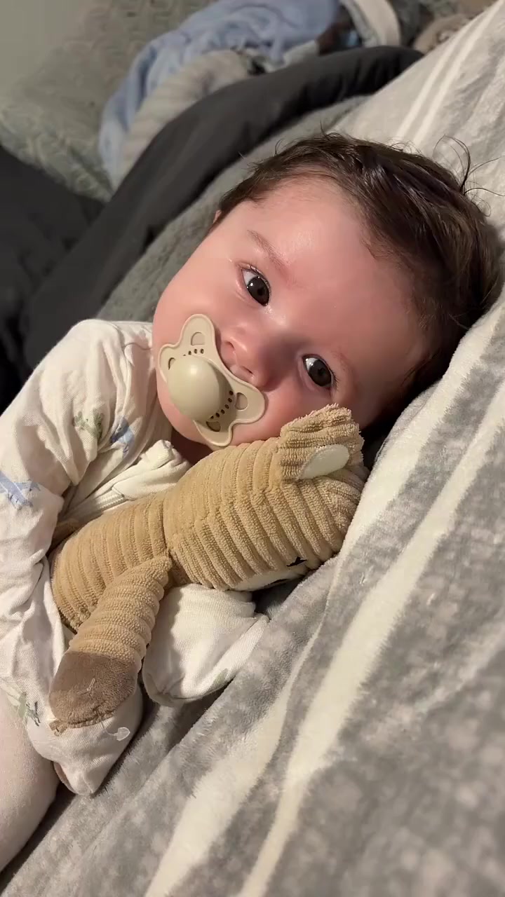 @K&ouml;rpə arzusu👶&Uuml;middən m&ouml;c&uuml;zəyə