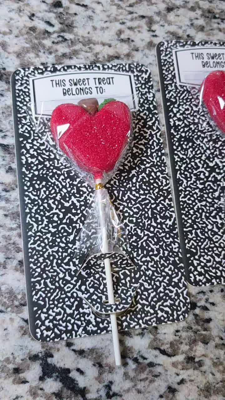 @Lisa • Pink Sugar Blossom