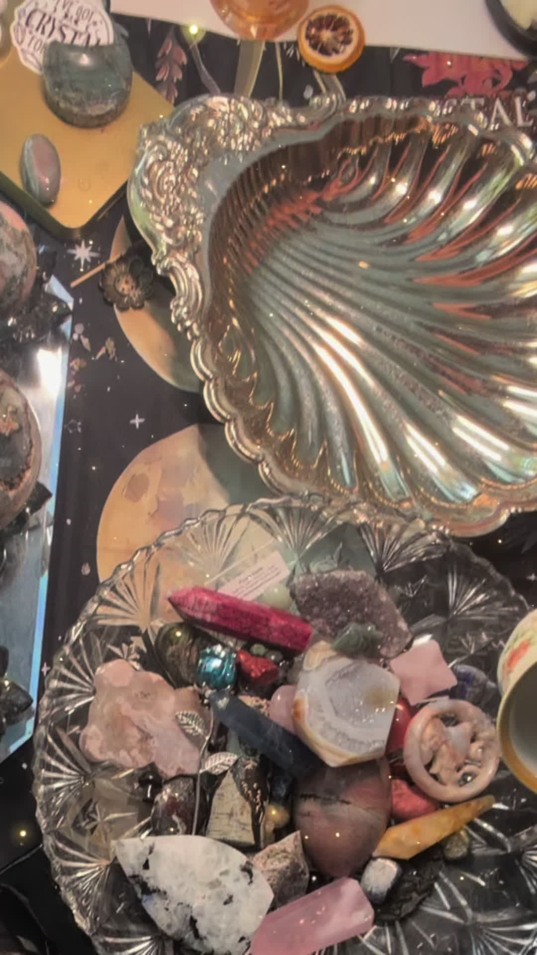 @Moonsandcrystals