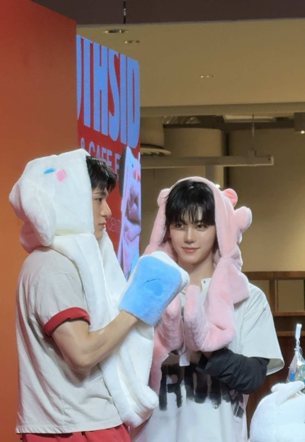 @메롱