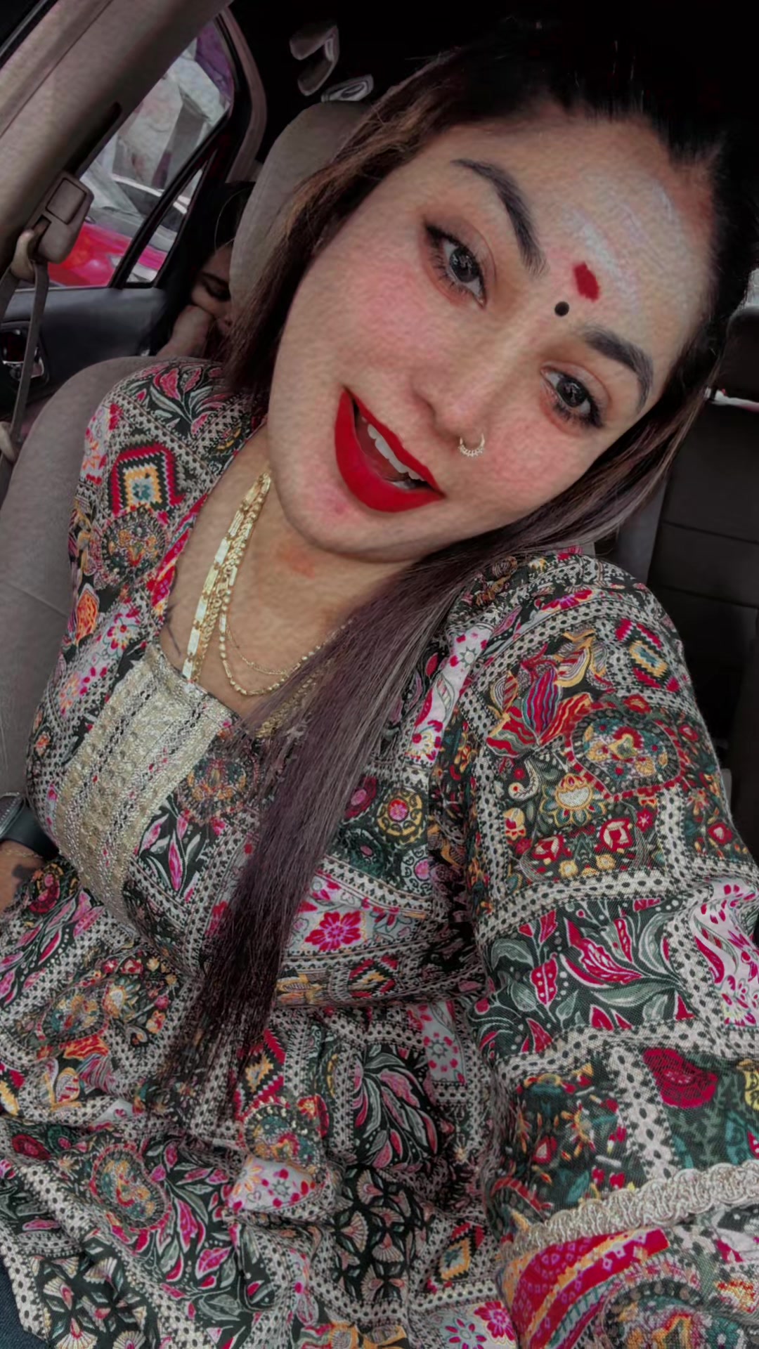 @Priya_Riya107