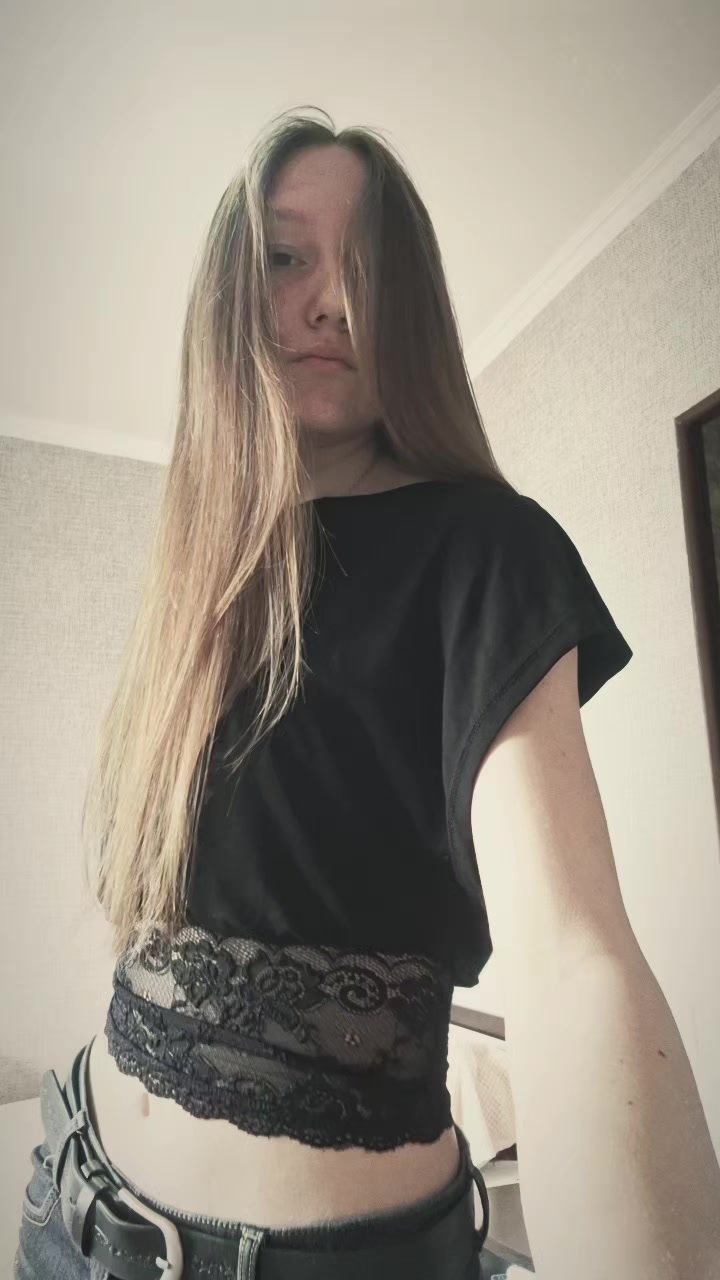 @𝑀𝒶𝓇𝒾𝒶 𝑅𝑜𝓂𝒶𝓃𝑜𝓋𝓃𝒶