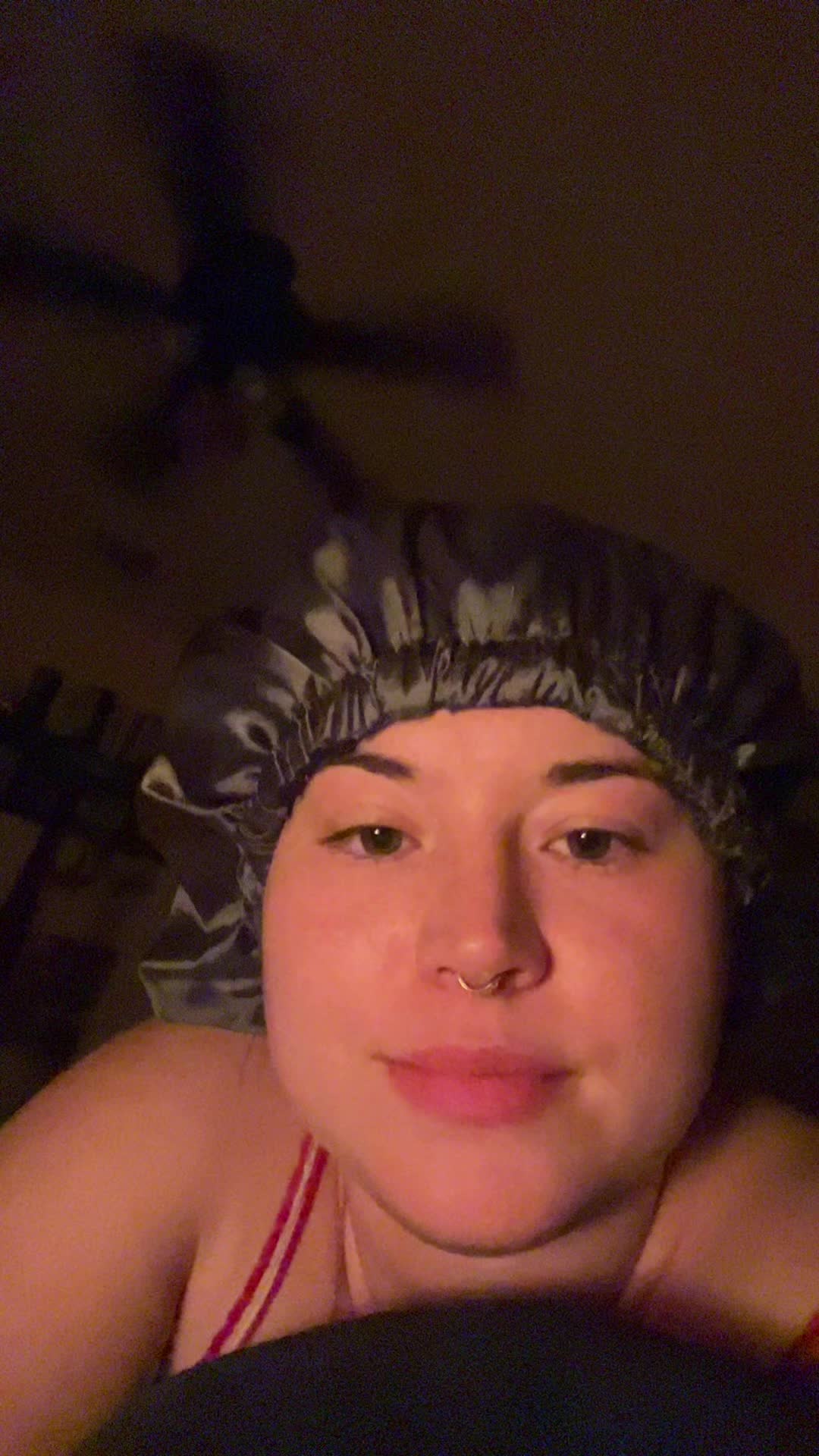 @raeeeeegan