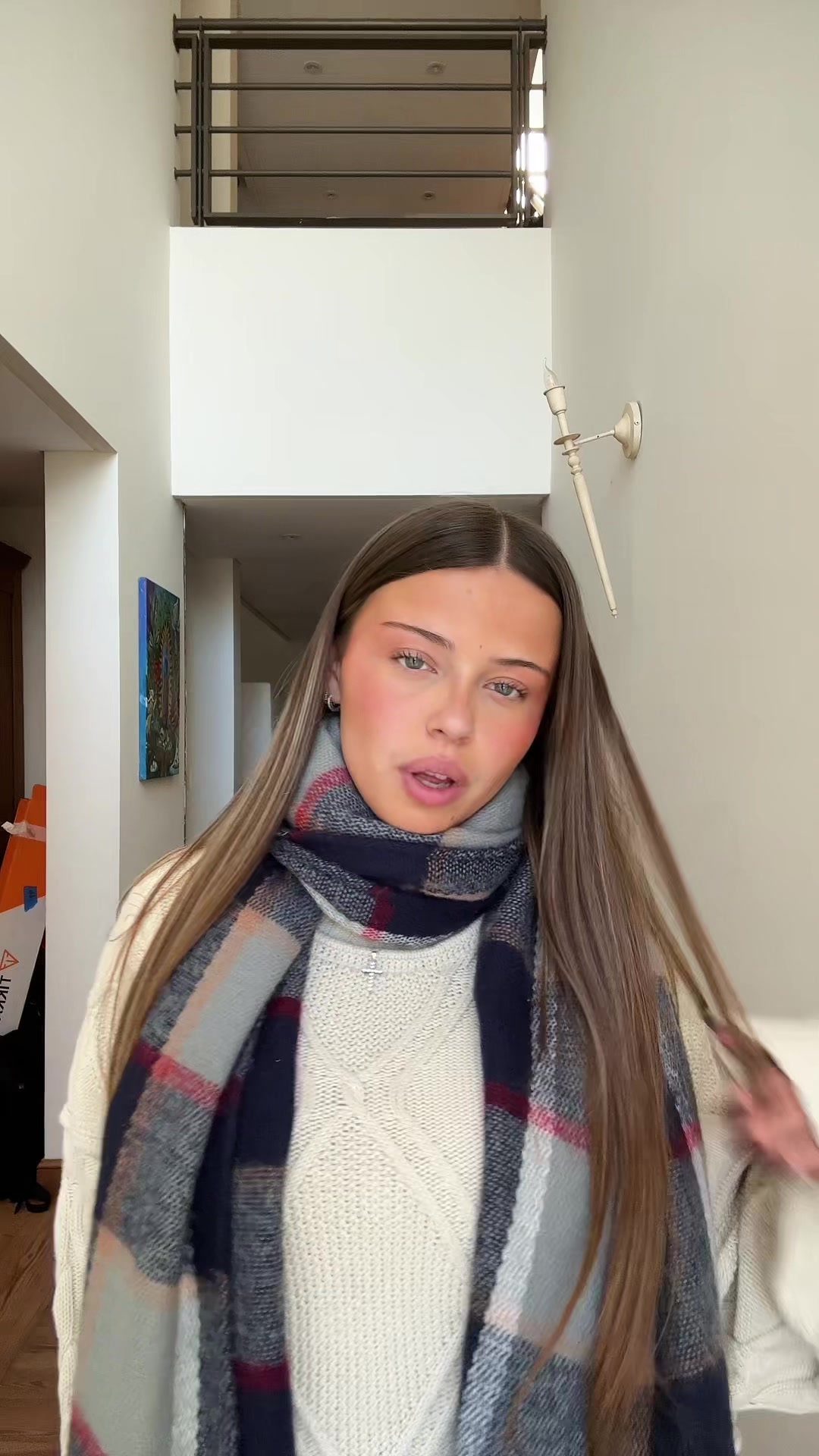 @Isabella