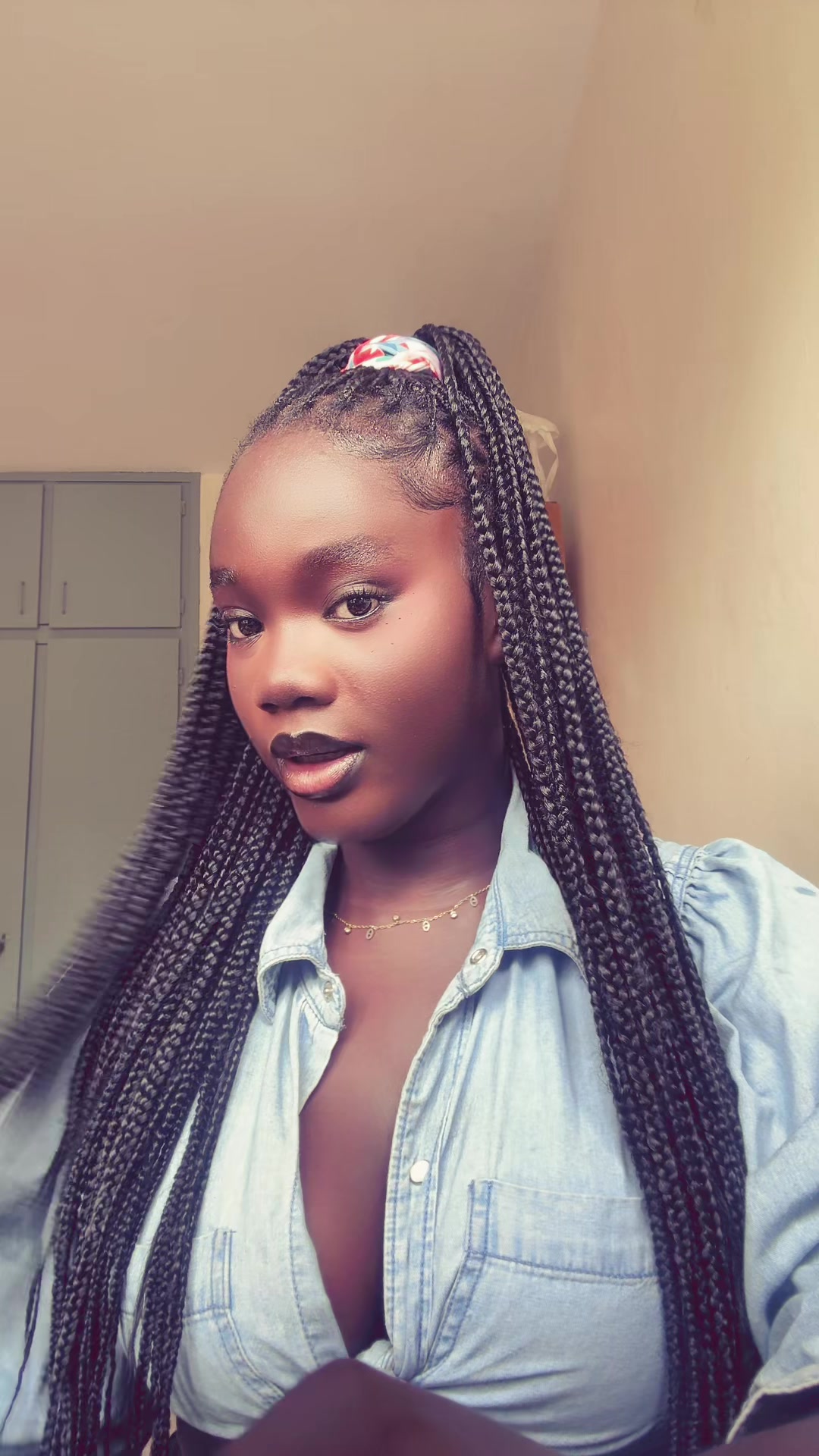 @𝑀𝒶𝓇𝒾𝑒-𝒹𝑒𝓈𝒾𝓇𝑒𝑒🇬🇭