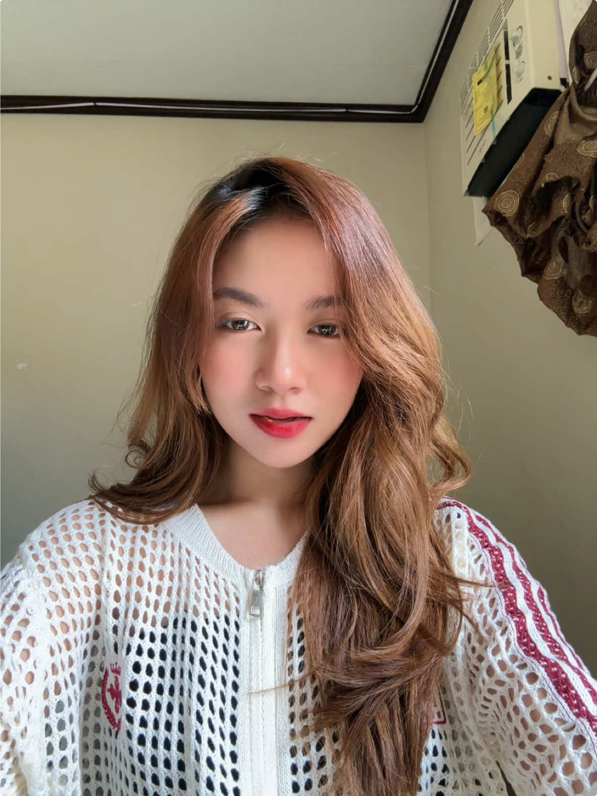 @umiilaw ang ngipin