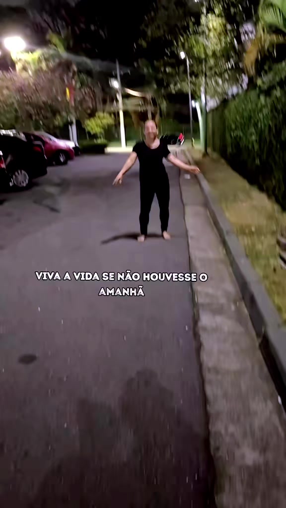@Lilifeliz