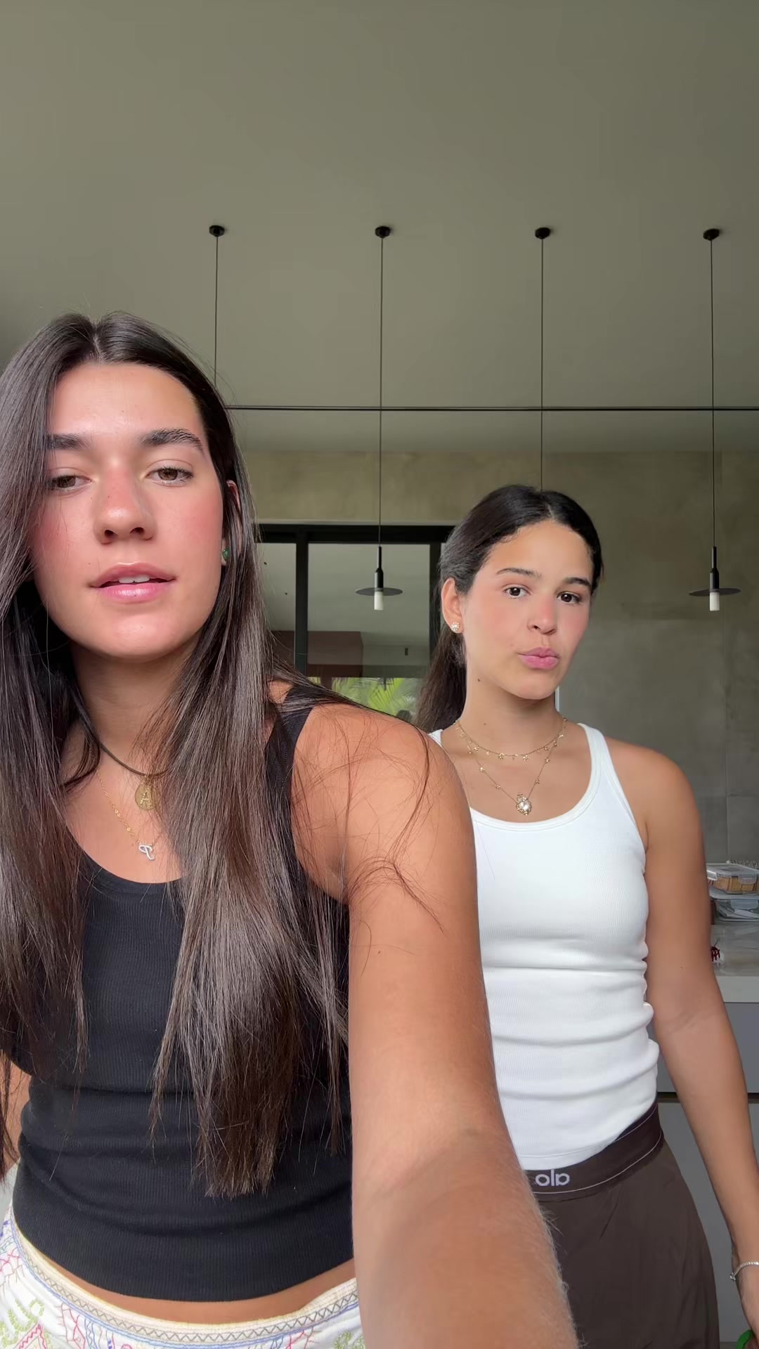 @ANA
