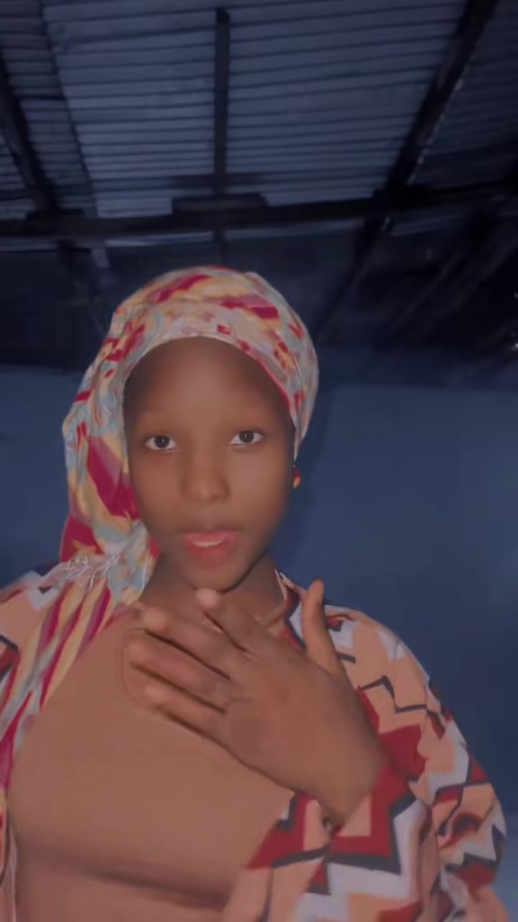 @Tr&otilde;nj&ecirc;&uuml;r 224🇬🇳
